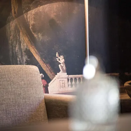 Aigle Noir Mgallery Hotel Fontainebleau