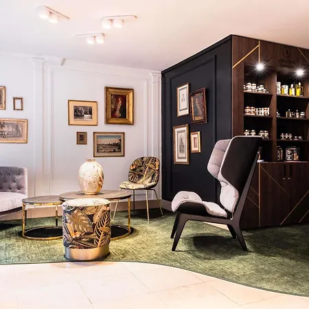 Aigle Noir - Mgallery Collection Hotel 4*