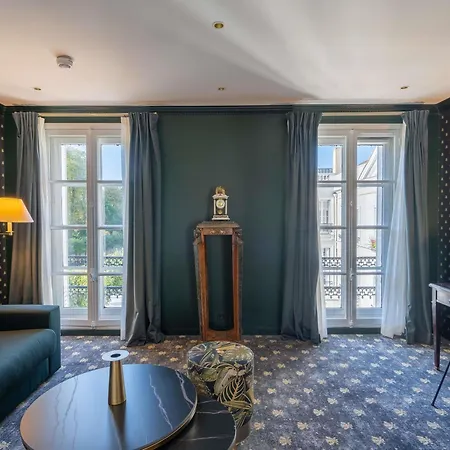 Aigle Noir - Mgallery Collection Fontainebleau