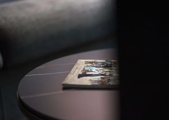 ホテル Aigle Noir - Mgallery Collection フォンテーヌブロー